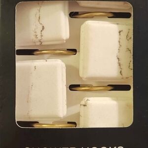 DKNY Marble Shower Hooks - Cream and Gold, Set of 12